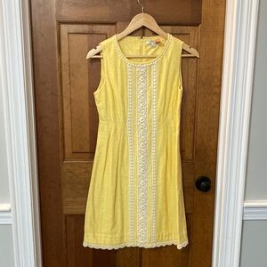 Banana Republic Lace Shift Dress size 0